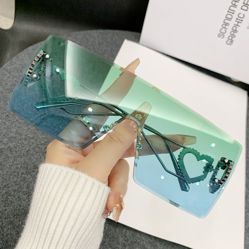 새로운 스타일의 하트 모양 프레임리스 선글라스, 트렌디 - Sunglasses Uv400 리뷰 및 가격