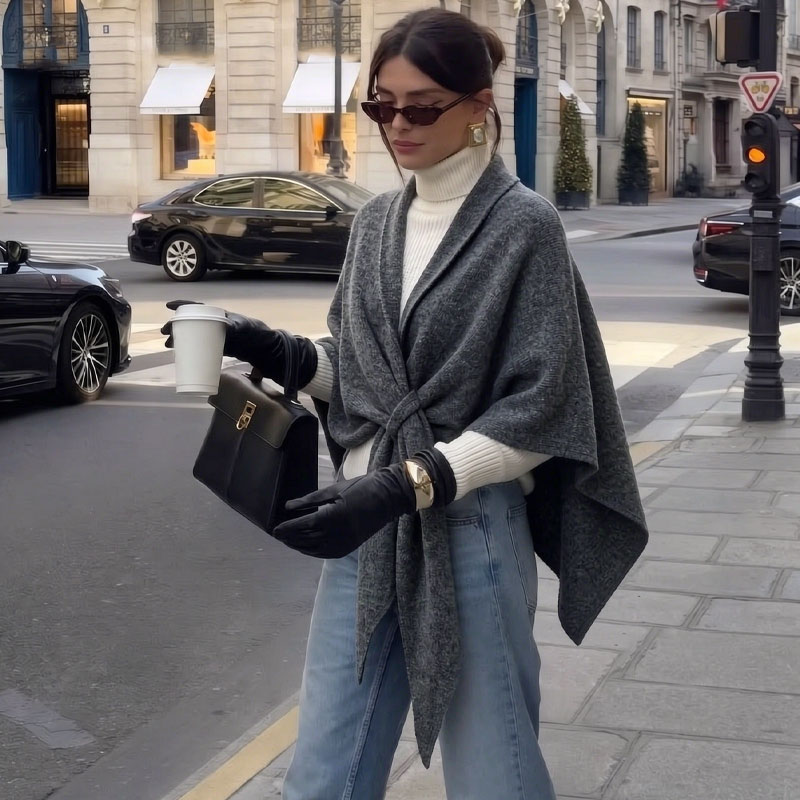 세련된 디자인의 울 캐시미어 소재 삼각형 스카프, 여성 - Cashmere Scarf 리뷰 및 가격